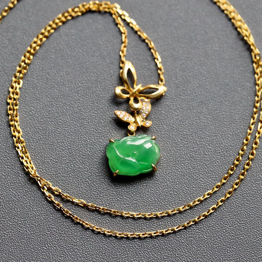 化蝶冰种阳绿和和美美翡翠锁骨链18k黄金镶嵌 商品图4