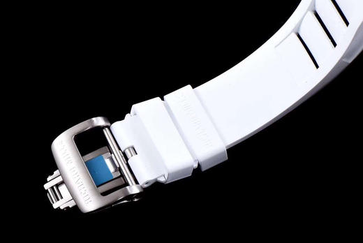 🔥KV理查德·米勒 RICHARDMILLE
最强复刻版RM055系列！强势出击。
上下表壳是台湾进口由ATPT陶瓷经历处理后形成
Y-TZP陶瓷 商品图6