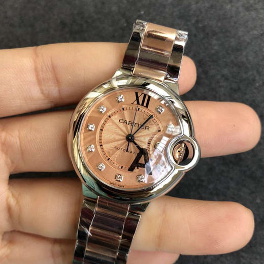 v6卡地亚蓝气球系列 33mm女款间金,鱼眼蓝宝石镜面,把头处完美月牙