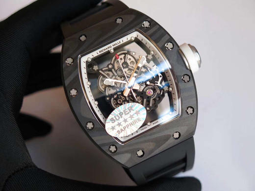 🔥KV理查德·米勒 RICHARDMILLE
最强复刻版RM055系列！强势出击。
上下表壳是台湾进口由ATPT陶瓷经历处理后形成
Y-TZP陶瓷
经高科技防手纹技术后呈现 商品图1