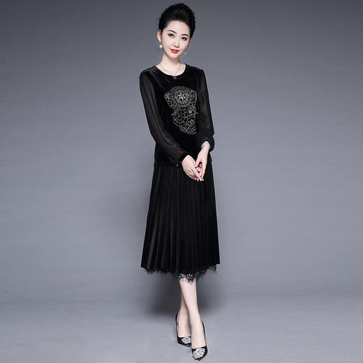 CQ-	HXGLR917圆领长袖套头蕾丝显瘦连衣裙 TZW 商品图1