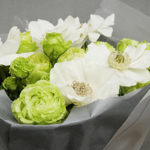 女生节银莲花束