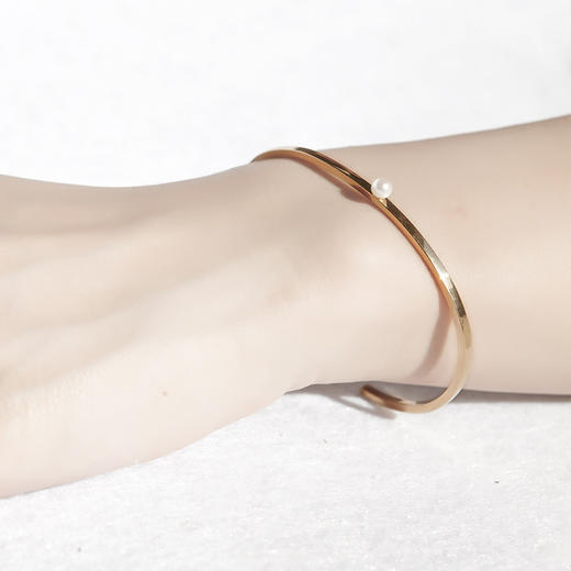YIN「莹」暖金珍珠系列18K金AKOYA珍珠手镯 商品图4