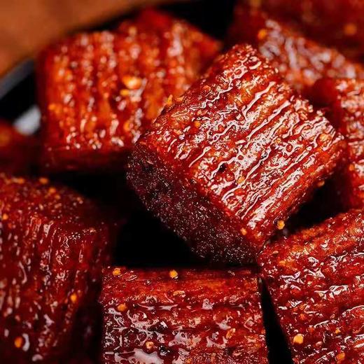 大刀肉辣条零食儿时辣片湖南特产重庆麻辣味890后怀旧小吃休闲