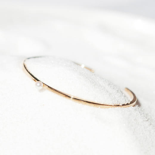 YIN「莹」暖金珍珠系列18K金AKOYA珍珠手镯 商品图0