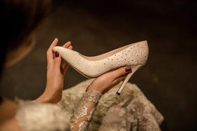 sheme 婚鞋系列 手工刺绣水晶单鞋  白色