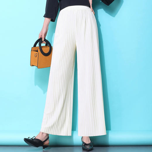 YXLB1913 荧光亮面金丝绒弹力休闲阔腿裤【限量】 商品图3