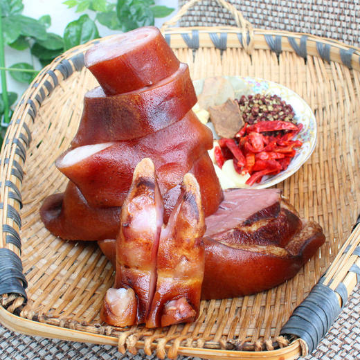 五峰嘎嘎五峰土猪腊肉烟熏腊蹄子500g袋