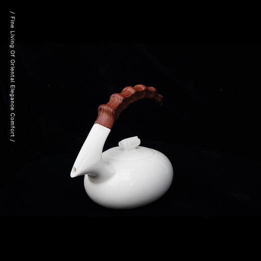 【采购专享】宫里的世界&南山匠人 吉祥玉猪壶 茶具套装 商品图4