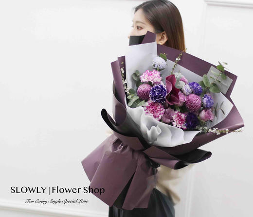 紫色优雅康乃馨花束 Slowly Florist