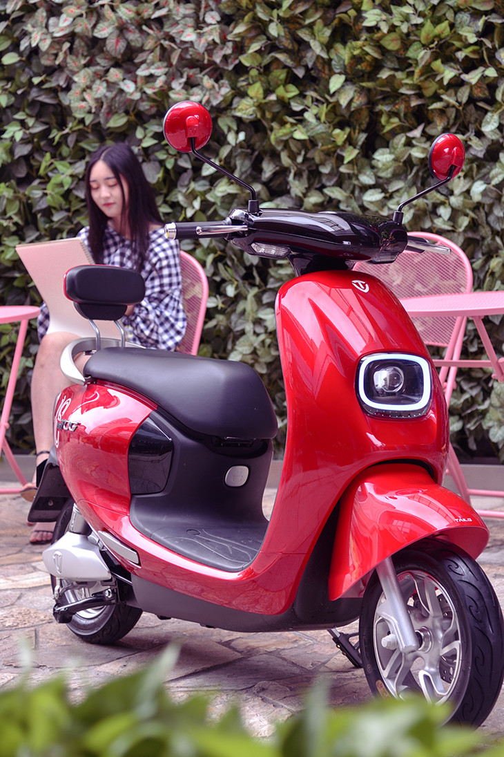 台铃米拉款明星爆款央视形象产品有颜值更有实力一次充电跑100公里