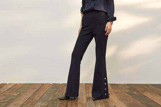 TYNVIE 金扣装饰喇叭裤 商品图3