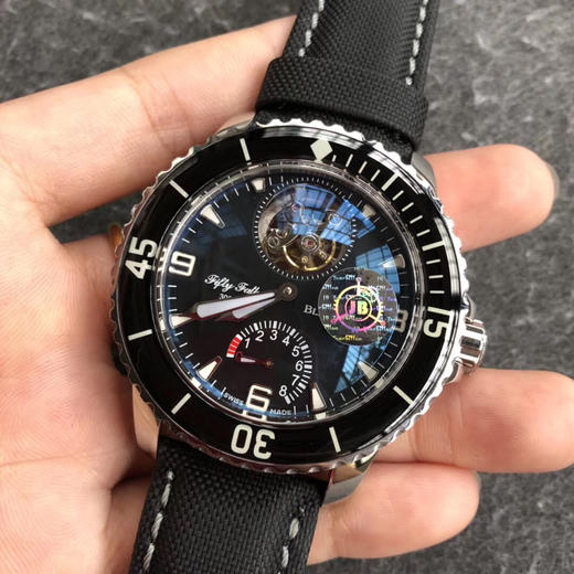宝珀 BlANCPAIN 五十噚系列5025-1530-52真陀飞轮男士腕表 商品图2