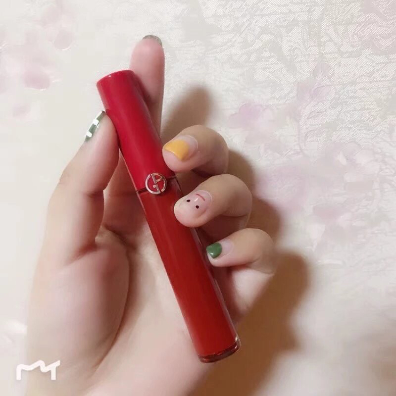 微商买阿玛尼是真的吗【微店原单阿玛尼】