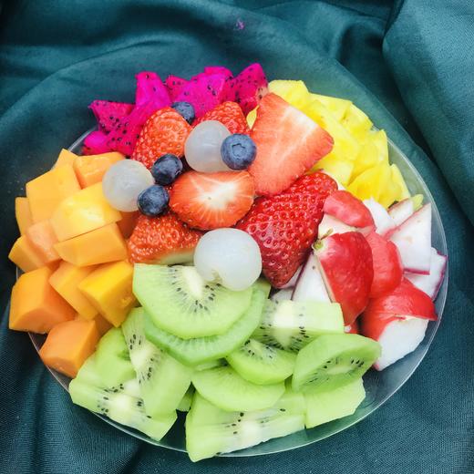 高级会议豪华果切牛油果蓝莓凤梨红火龙果澳芒澳橙等等