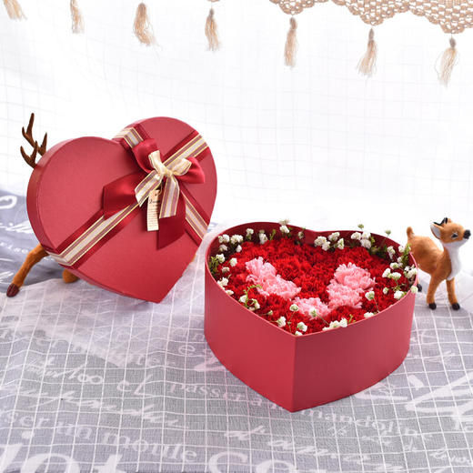 康乃馨混搭心形礼盒-送老婆妈妈老师长辈爱人闺蜜生日母亲节教师节