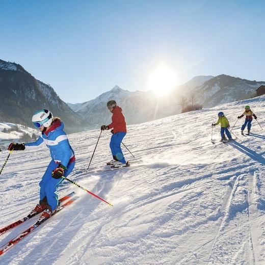 【定金】奥地利冠军滑雪学校 SCHILD SKIRACING春季滑雪营 商品图2