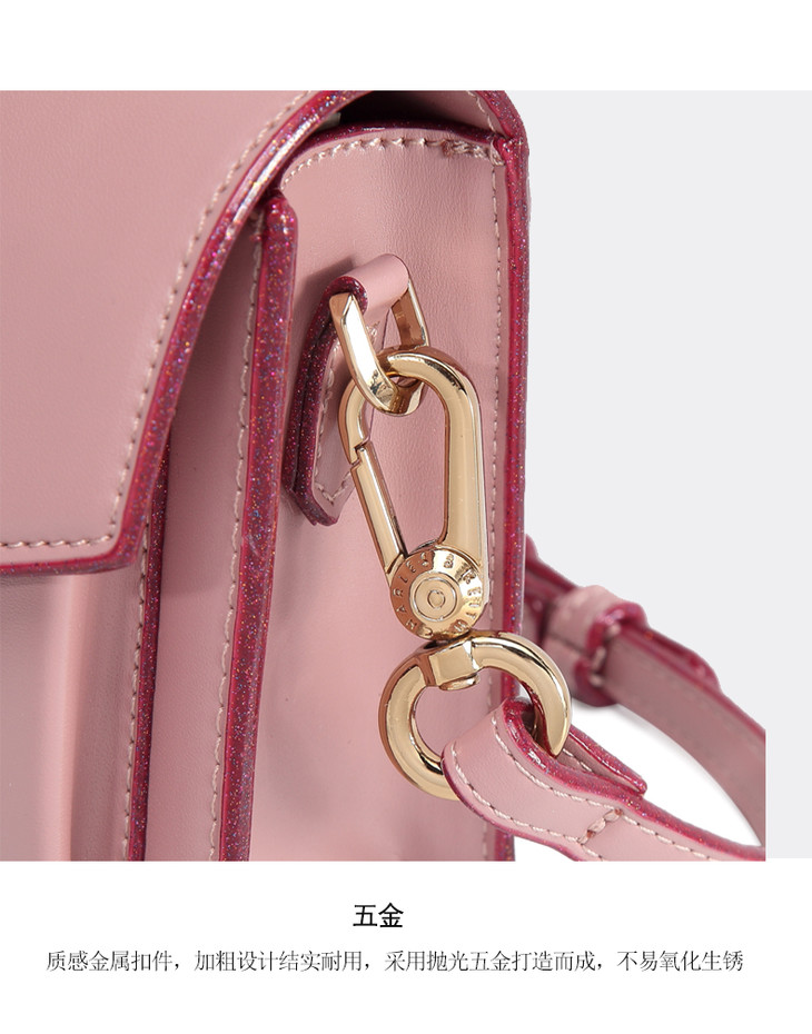 授权产品charleskeith小ck26858新加坡限定宽带斜挎包百搭邮差包信封