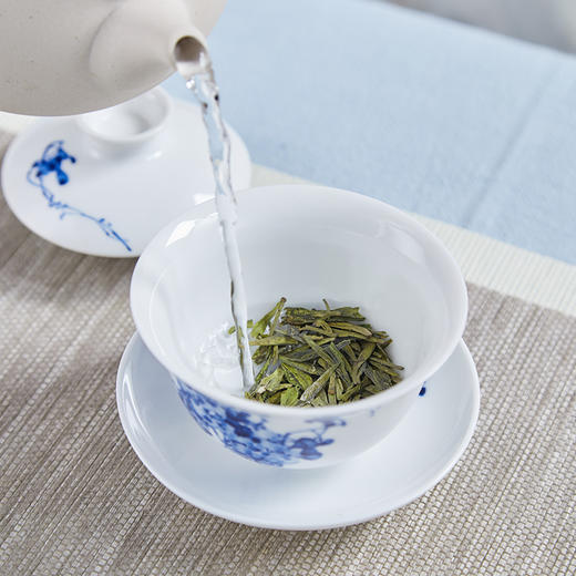 【2026年新茶现货】聚芳永丨明前龙井茶 特级 桦木皮筒 50g   商品图2