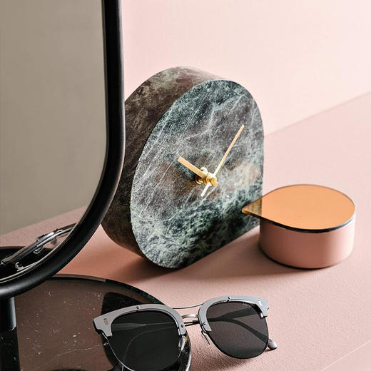 丹麦AYTM 台钟客厅家用表时钟钟表创意酒店静音大理石座钟时尚 商品图0