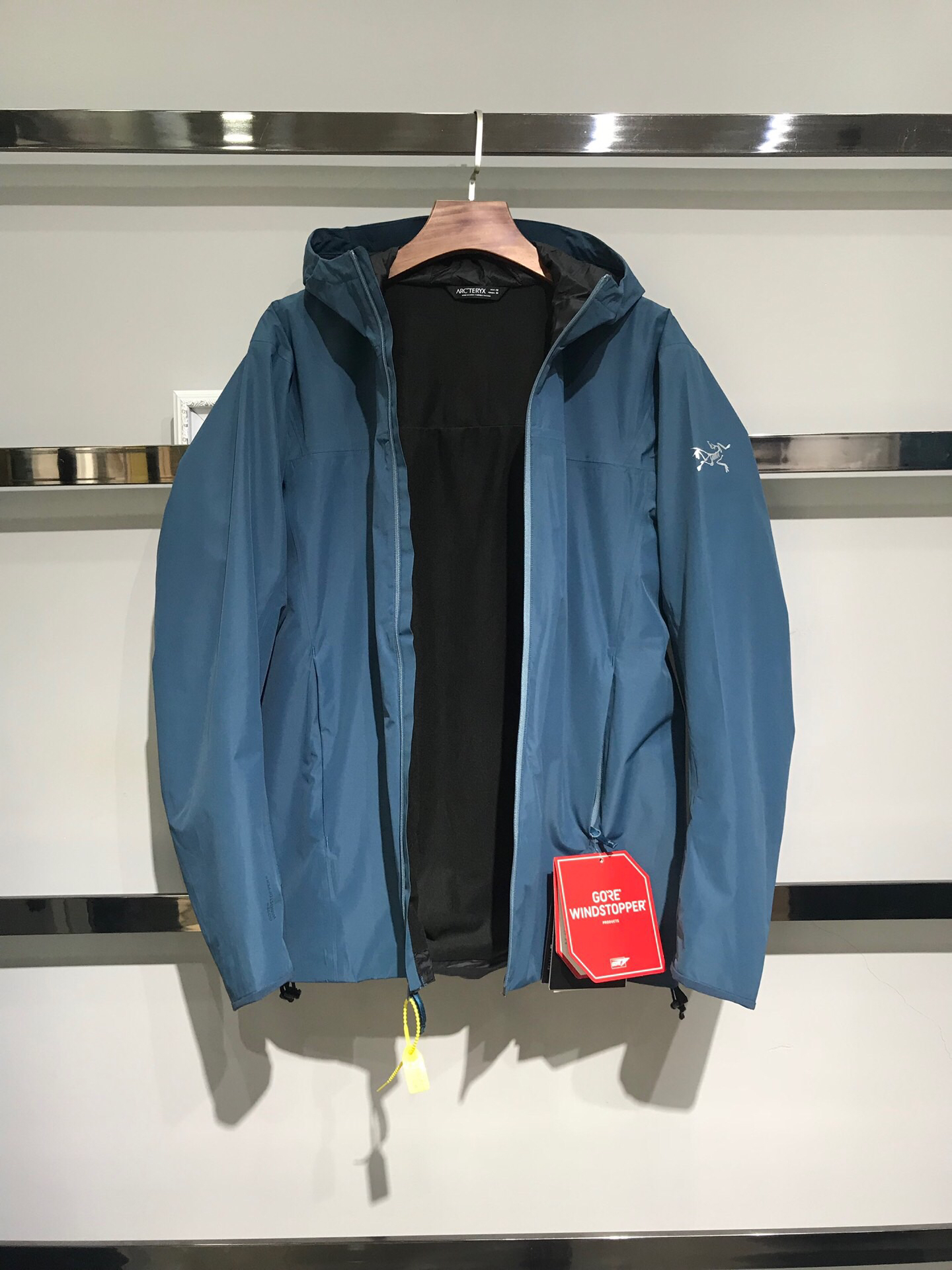 鸟男士19064轻型防风夹克冲锋衣solanohoody防风薄抓绒软壳外套男