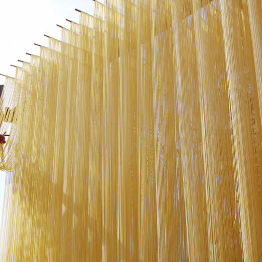 陇南挂面 手工空心面 舌尖推荐！能吸收汤汁的面条！ 无添加 原味全麦面 高筋耐煮 商品图4