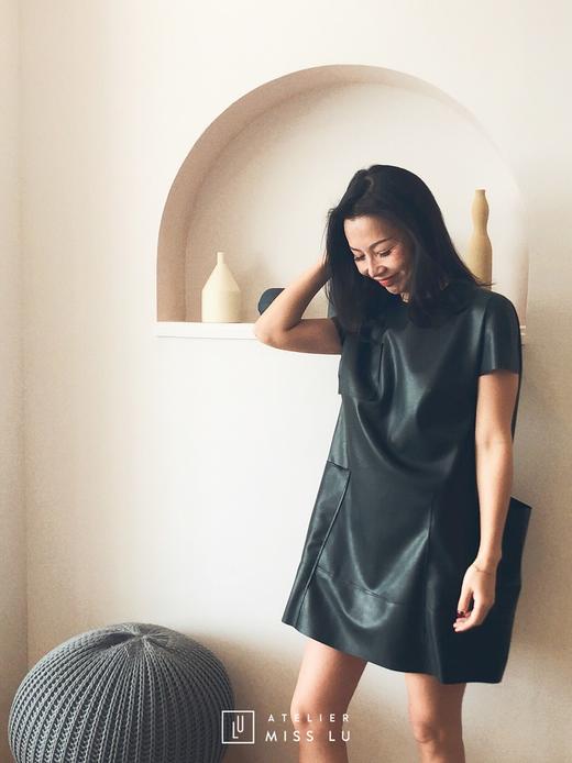 AtelierMissLu / Behati-墨绿大口袋拼接仿皮连身裙 商品图2