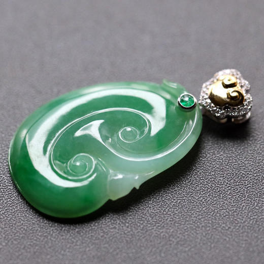 糯冰种阳绿翡翠如意 商品图4