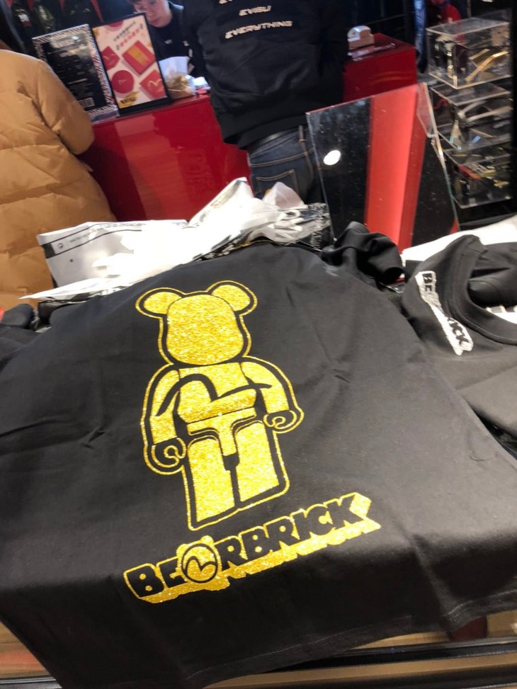 大m x be@rbrick暴力熊 烫金短袖t