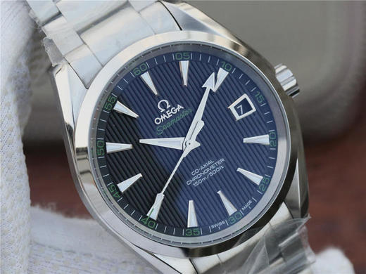 XF欧米茄海马150米系列231.10.42.21.01.004，钢带/皮带。原版8500自动机械,41.5毫米,男士 表径：41.5毫米 表镜材质：圆弧形双面防反光 商品图3