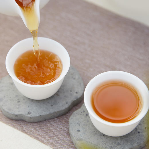 自家系列丨2013年 白牡丹 老白茶 家和 350g/饼 商品图3