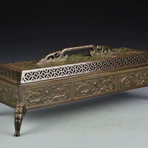 紫铜双龙戏珠镂空香薰 商品图0