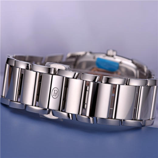 帕玛强尼 Parmigiani KALPA DONNA系列女士石英腕表 PFC186-0023301-B00002 商品图4
