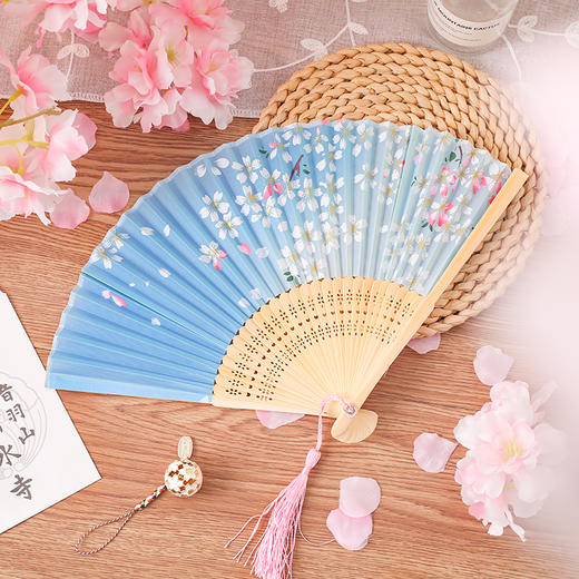 日式樱花折扇创意中国风女式扇子女古风舞蹈小扇夏季折叠扇可爱