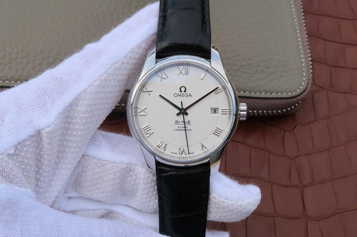 V6欧米茄碟飞系列431.13.41.21.02.001。原装开模，蓝宝石镜面，41毫米直径,男士手表，意大利牛皮，进口9015改Cal.8500全自动机械 商品图1