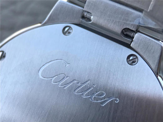 V6卡地亚蓝气球W6920100女表，原装瑞士ETA2671机芯 （正品的基础机芯）蓝气球 33mm女款，尺寸33MM ，市面上独家货源，精钢表带 商品图13