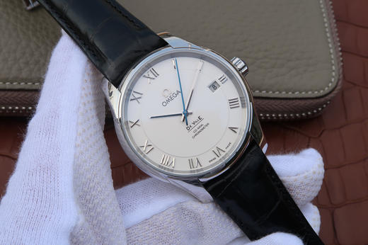 V6欧米茄碟飞系列431.13.41.21.02.001。原装开模，蓝宝石镜面，41毫米直径,男士手表，意大利牛皮，进口9015改Cal.8500全自动机械 商品图2