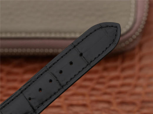 ZF百达翡丽古典表系列5296G-010，高贵如斯，经典永恒，一旦拥有，别无所求。 男士腕表，皮表带，自动机械机芯，透底。 商品图8