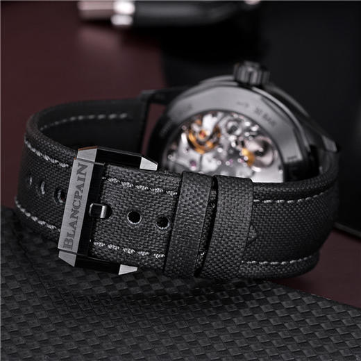 宝珀 Blancpain 五十噚系列男士自动机械腕表 5000-0130-B52A 商品图4