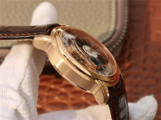 爱彼千禧系列15350款男装腕表，一款上手才知道靓的耐看型手表。不惜重金原装开模，逐个零件开模原装4101机芯，确保高度还原 商品图6