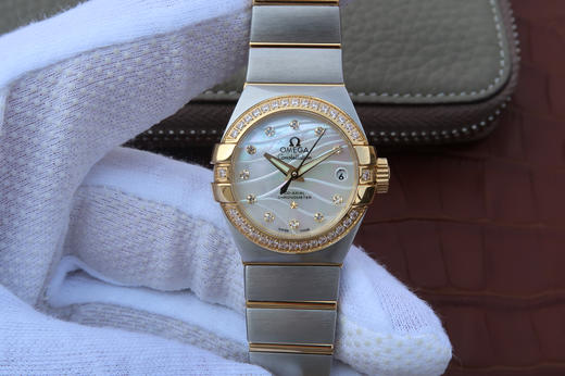 V6欧米茄星座系列27mm直径机械女士手表，精钢镀18k表链表壳，搭载定制版8520全自动机械机芯，尺寸：27*13毫米，具备诸多新颖设计 商品图1