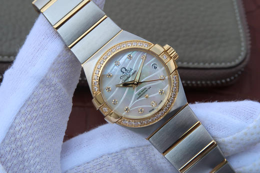 V6欧米茄星座系列27mm直径机械女士手表，精钢镀18k表链表壳，搭载定制版8520全自动机械机芯，尺寸：27*13毫米，具备诸多新颖设计 商品图2