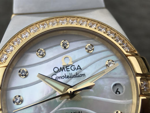 V6欧米茄星座系列27mm直径机械女士手表，精钢镀18k表链表壳，搭载定制版8520全自动机械机芯，尺寸：27*13毫米，具备诸多新颖设计 商品图7