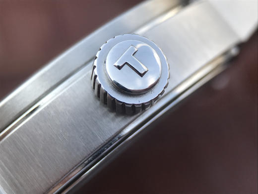 TW天梭T-CLASSIC系列T070.405.16.411.006497手动机械机芯,43毫米直径，男士手表，材质：316l精钢，机芯直径：36.6毫米机芯 商品图12