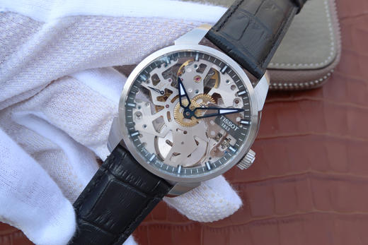 TW天梭T-CLASSIC系列T070.405.16.411.006497手动机械机芯,43毫米直径，男士手表，材质：316l精钢，机芯直径：36.6毫米机芯 商品图4