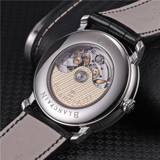 宝珀 Blancpain 经典系列男士自动机械腕表 6653Q-1127-55B 商品图4