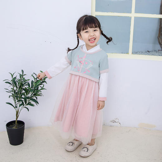 【童装】春季新款童装 女童民族风绣花汉服襦裙两件套中小童复古套装 商品图6