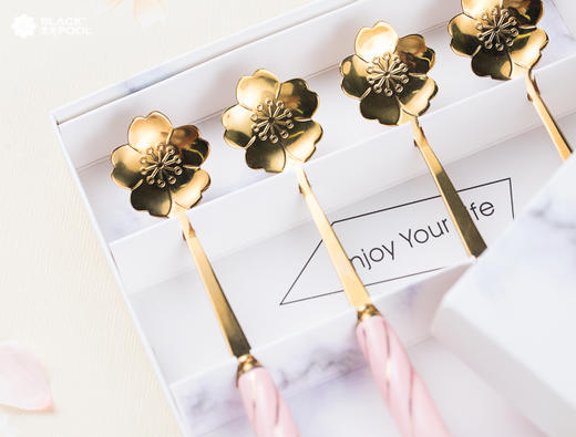 樱花勺礼盒 随蛋糕配送 商品图0