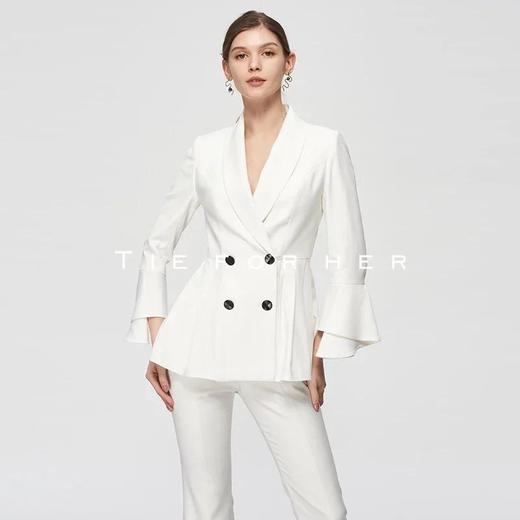 19SSDU56 梨花白荷叶边西装两件套 商品图2