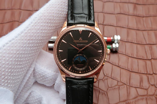 VF乱真版积家薄大师玫瑰金，目前市面 做到日历和月相所有功能和原装机芯一致 机芯采用稳定性 强的9015改装 原版Cal．925 商品图1